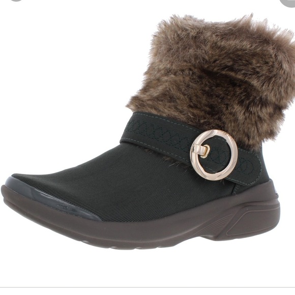 Bzees Shoes Bzees Ooolala Faux Fur Green Boots Waterproof 65 Poshmark